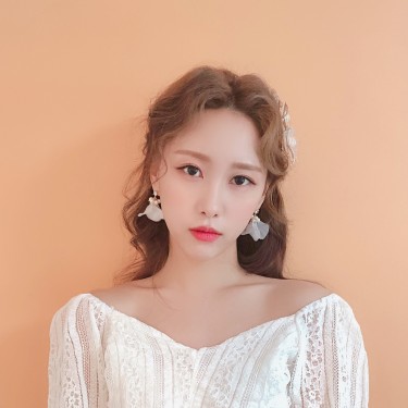 웰라로레알밀본 뿌리염색+하오니코크리닉