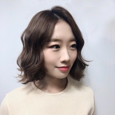 여성_맞춤컷+뿌리루트펌