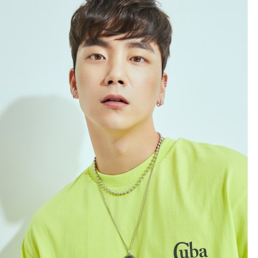 수석디자이너 학생 주니어컷