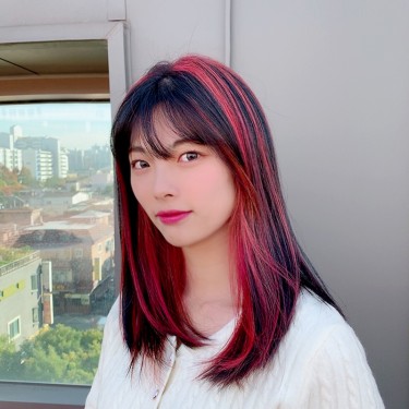 카민레드 컬러 (포인트 염색+매니큐어)