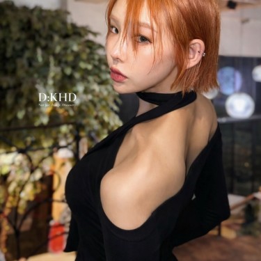 D:KHD  퍼스널 디자인 염색 + 여자컷