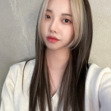 포인트컬러 탈색+염색