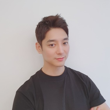man 디자인컷+얼굴형보완디자인다운펌(옆전체)