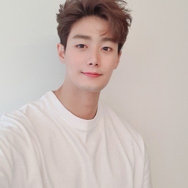 시그니쳐곱슬머리 매직&아이롱펌+모발풀케어