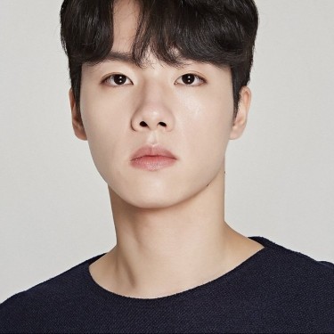 이제는 필수! 남성 커트 + 다운펌