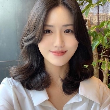 [이유 디자이너 PICK]  빌드 펌