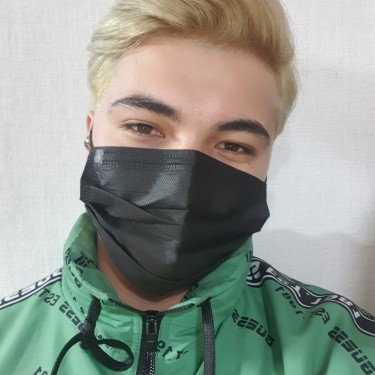 남성 전체탈색