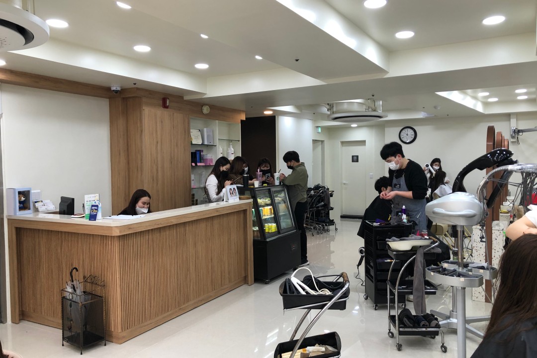 이철헤어커커 , 서울 성동구 하왕십리동 966-68 2층미용실, 마메드네