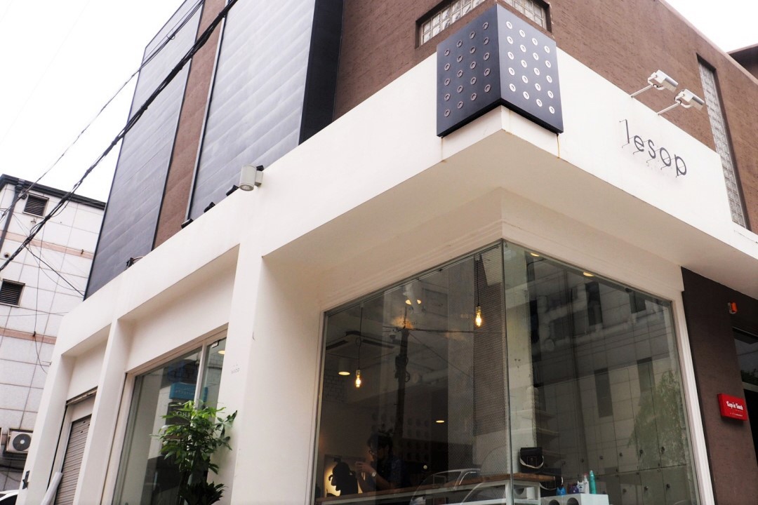 르솝 , 서울 강남구 논현동 99-26 제이빌딩 지하 1층, 지상 1층미용실, 마메드네