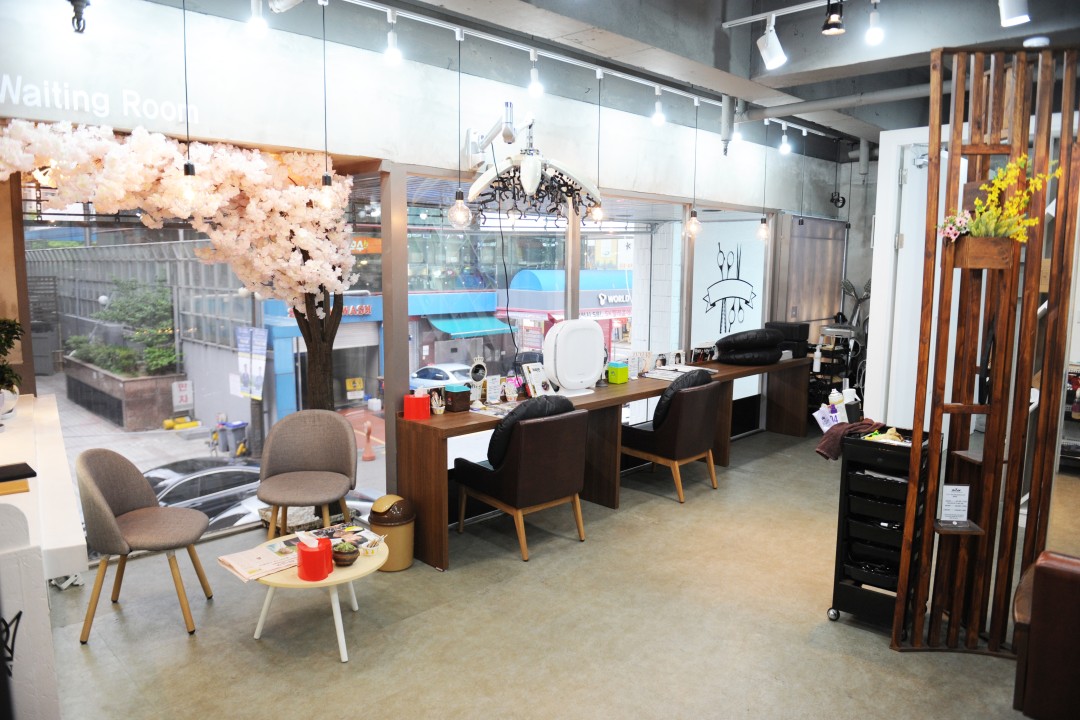 디자인안 , 서울 강남구 신사동 577 2층미용실, 마메드네