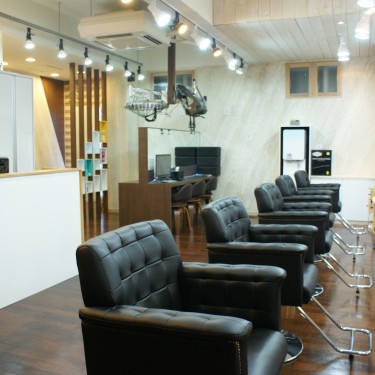 더에이치스토리 홍대점