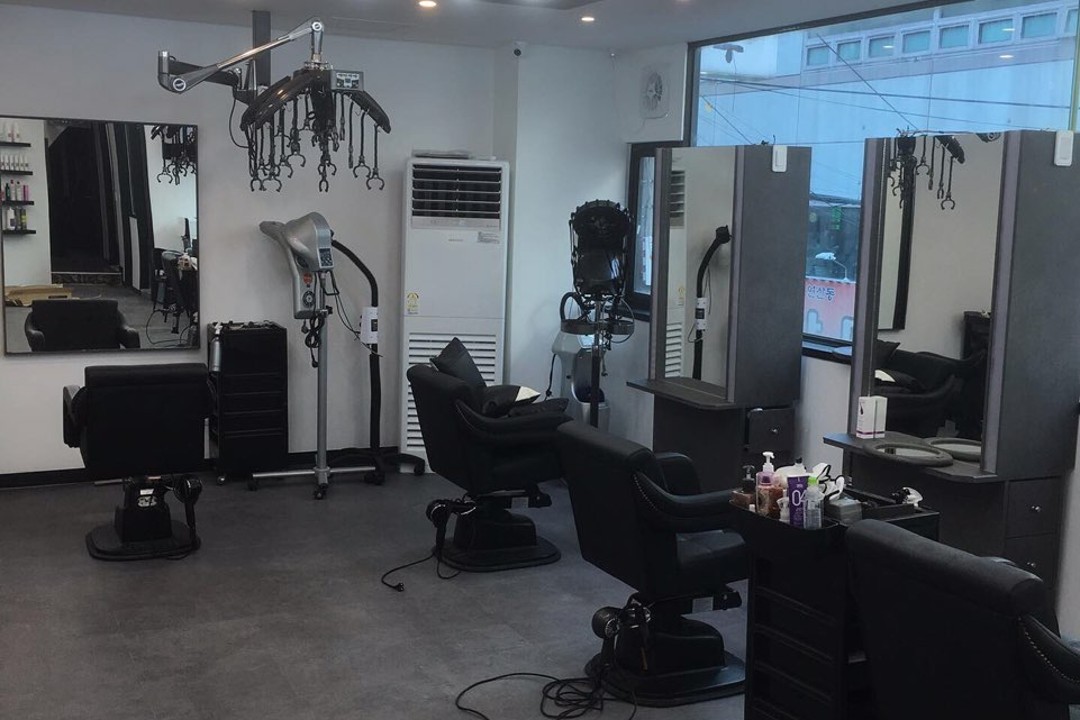 Hair the kyun , 부산 연제구 연산동 1244-20 2층 (연산동)미용실, 마메드네