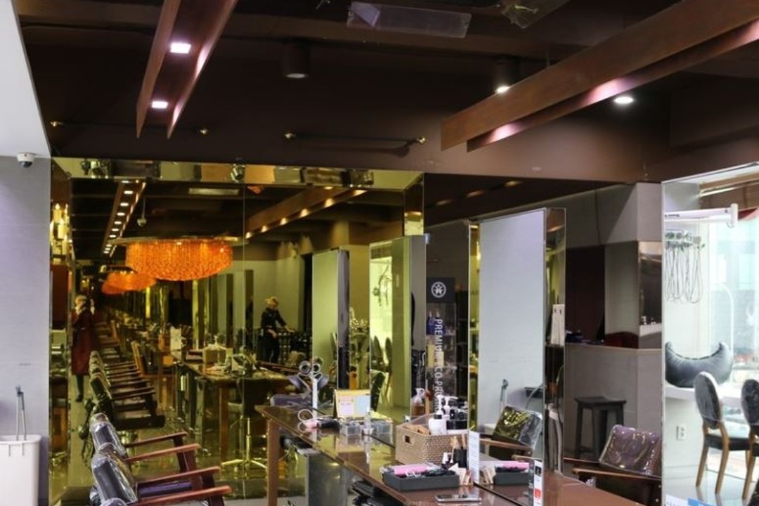 리챠드프로헤어 , 서울 강남구 논현동 165 3층미용실, 마메드네