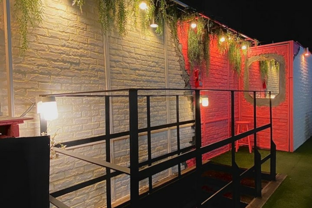 24시 HMBA , 서울 강남구 신사동 656-23 2층미용실, 마메드네