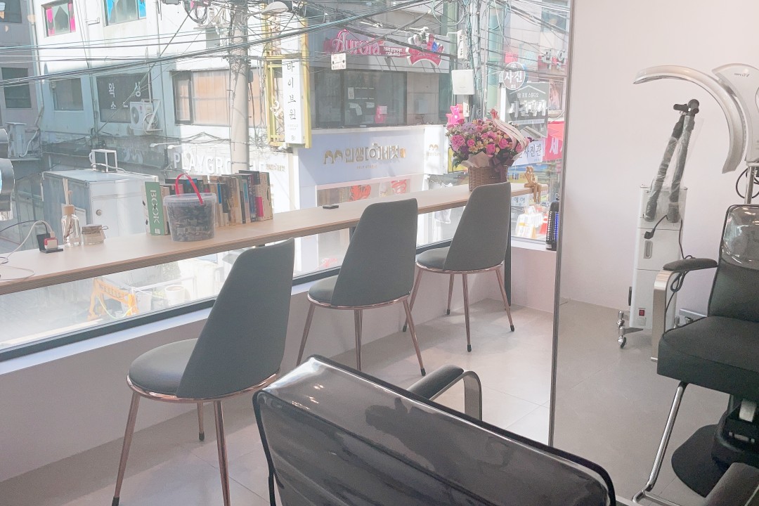 살롱드혜윰 , 서울특별시 마포구 동교동 163-21 2층미용실, 마메드네