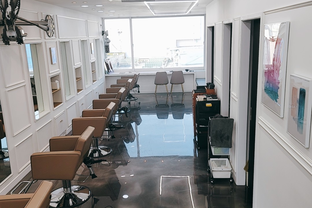 라비앙로제헤어 , 인천 부평구 부평동 728-20 301호(부평동, 태승빌딩)미용실, 마메드네