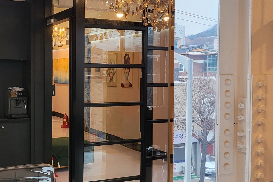 토니앤가이 , 강원 춘천시 후평동 726 에스와이빌딩 3층 헤어샵청담미용실, 마메드네