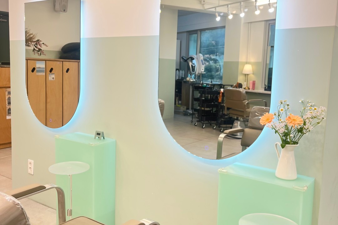 bcut , 서울 강남구 논현동 48 고려빌딩 1층미용실, 마메드네