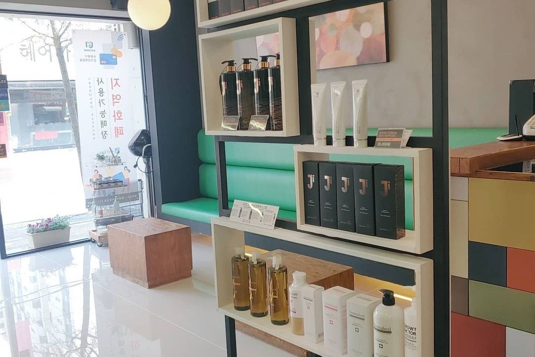 화보리헤어36.5 , 경기 수원시 권선구 탑동 749-6 1층미용실, 마메드네