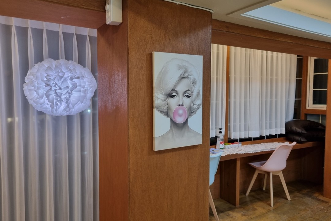 반하다미용실 , 대전 대덕구 오정동 175-52 1층미용실, 마메드네