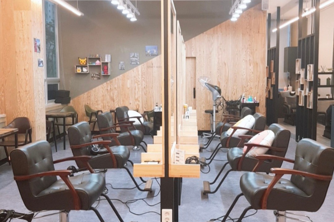 리안헤어 , 광주 광산구 신가동 1246 2층미용실, 마메드네