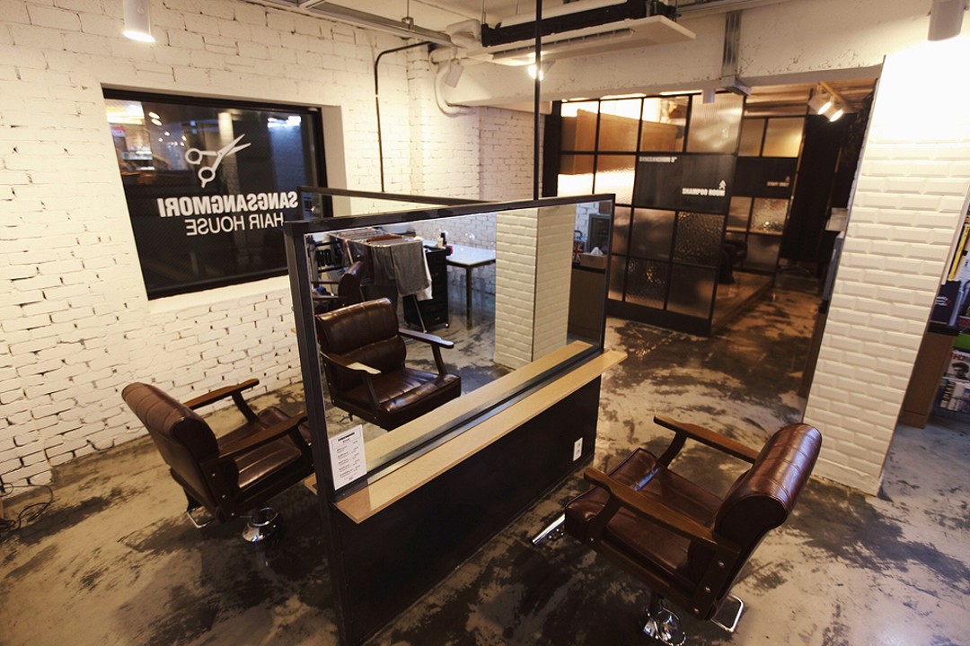 상상모리 , 서울 강남구 청담동 76-6 201호미용실, 마메드네