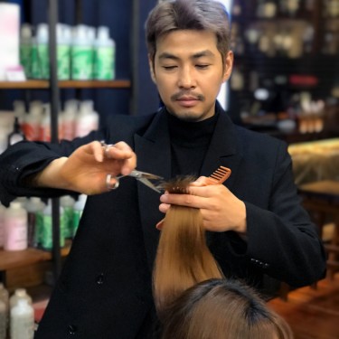 JR헤어 동대문점 원장 김욱(JR)