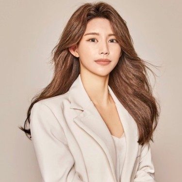디자이너 서아