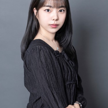 지연 신입 디자이너 지연 