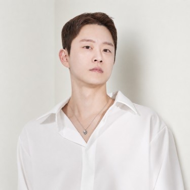 디자이너 한