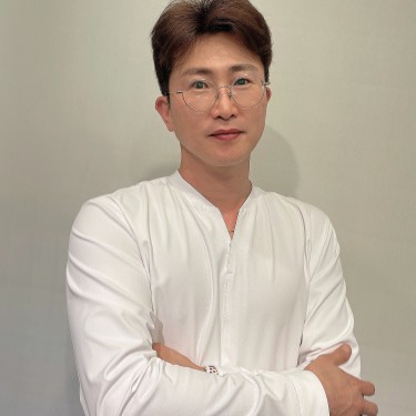 어반트랜드 청량리점 stylist 레이