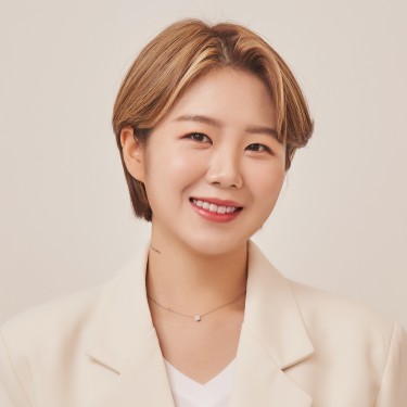 수석디자이너 민경
