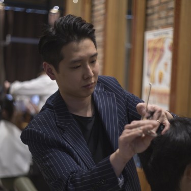 디자이너 한