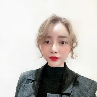 수석디자이너 은비