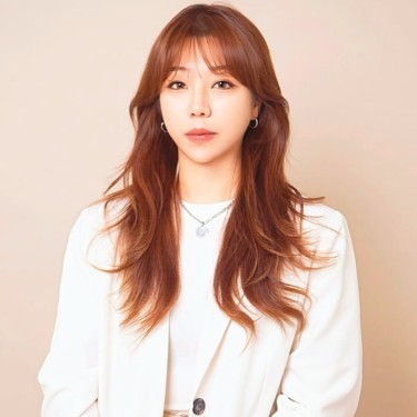 수석디자이너 경애