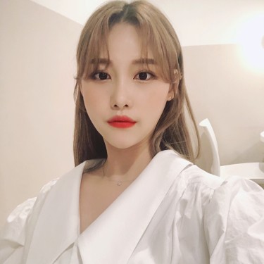 수석디자이너 수지