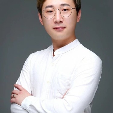 수석디자이너 진규