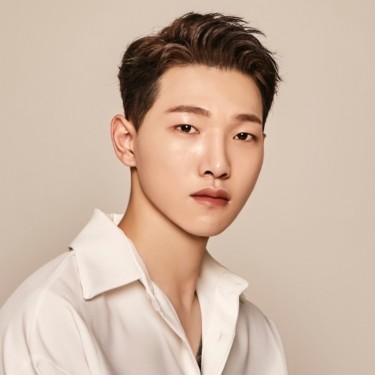 디자이너 서리