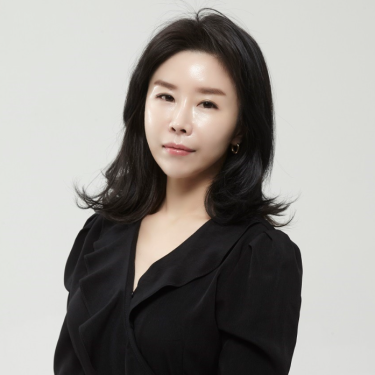 부원장 보라