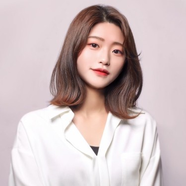 수석 디자이너 가을 
