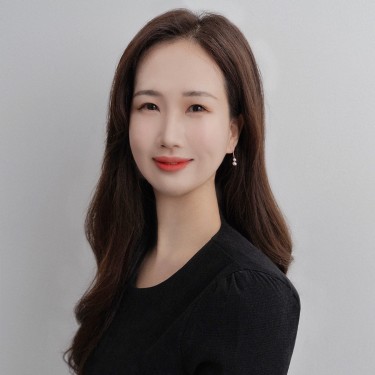 Director 제니