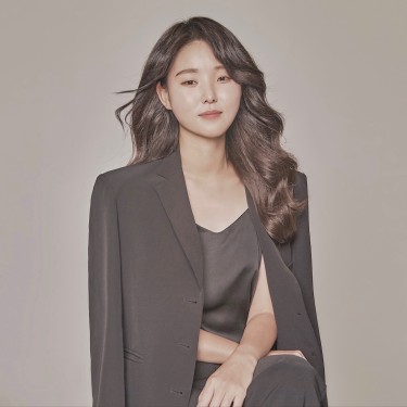 3층 디자이너 진주