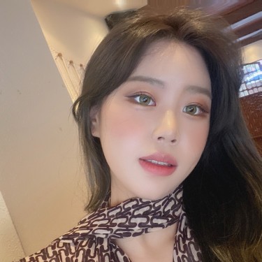 수석 디자이너 이시안