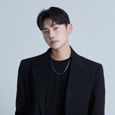 수석디자이너 오건