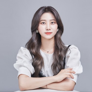 수석디자이너 봄