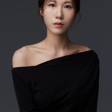 수석디자이너 단아 