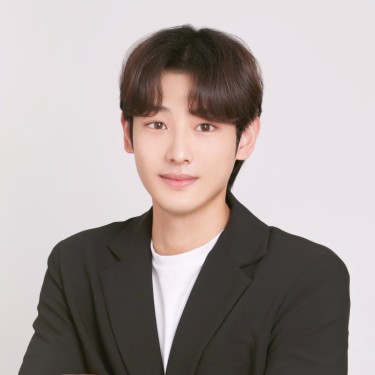 디자이너 인우