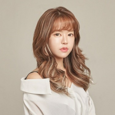 수석디자이너 예나