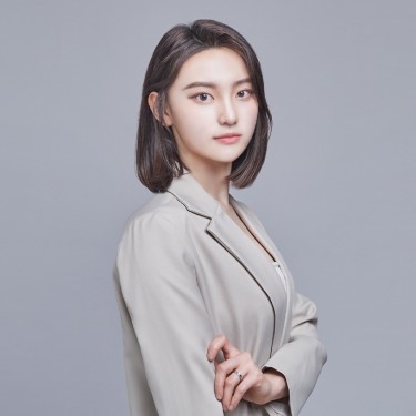 Stylist 령아