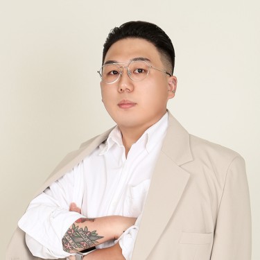 두쏠헤어 트레이더스 안산점 바버 스타일리스트 건
